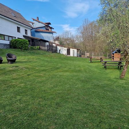 Alojamiento Con Jardin Y Barbacoa Onís Buitenkant foto