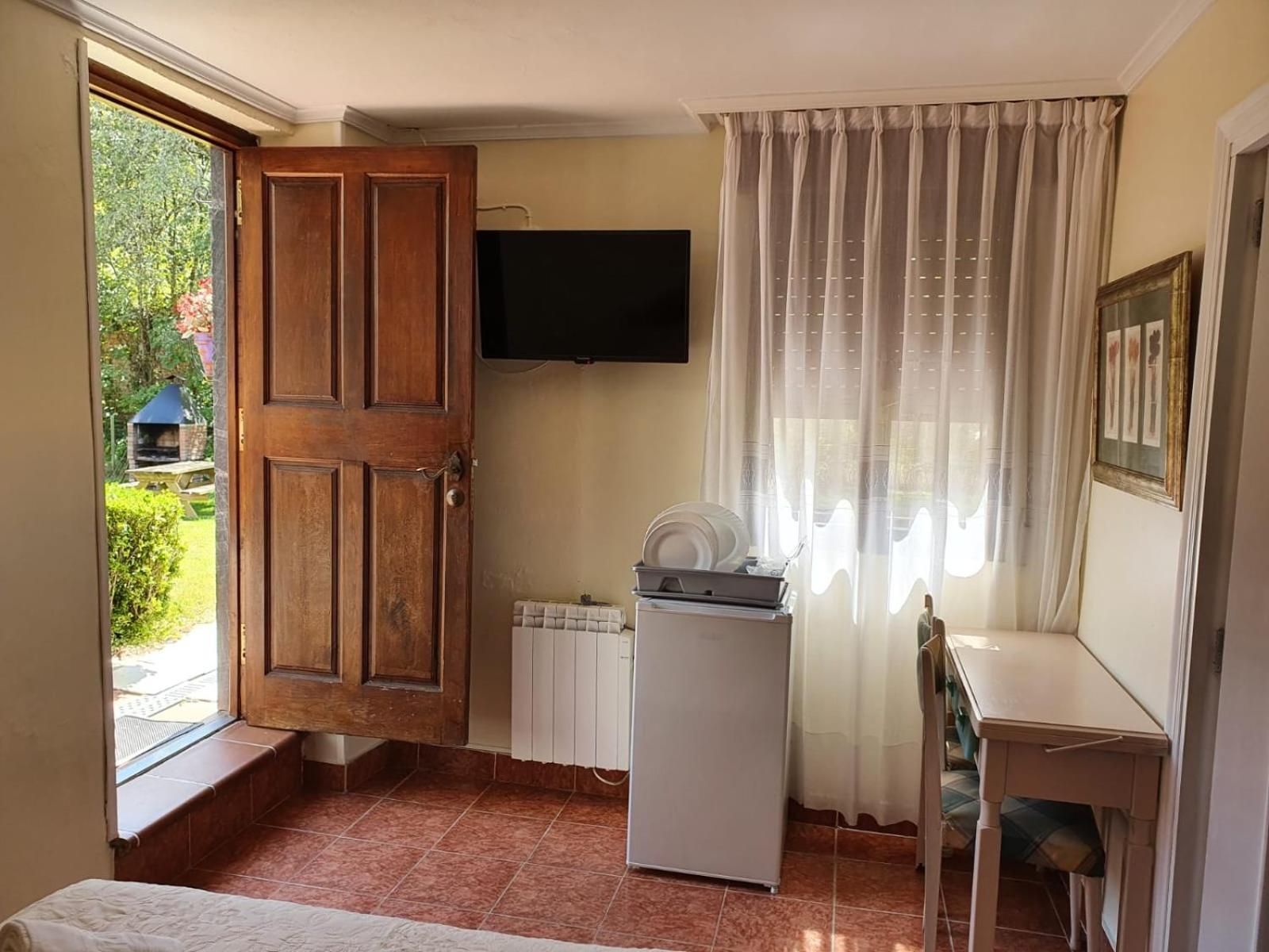 Alojamiento Con Jardin Y Barbacoa Onís Kamer foto